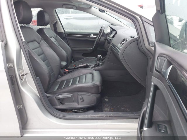 3VW217AU6HM038421 Volkswagen Golf
