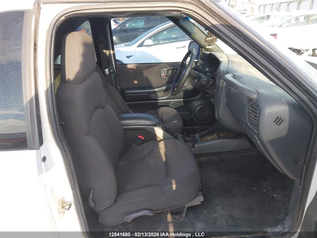 Aukcja sprzedaży 2005 Chevrolet Blazer Ls Yc3/ls Ze5, vin: 1GNCT18X65K112798, numer aukcji: 12541680