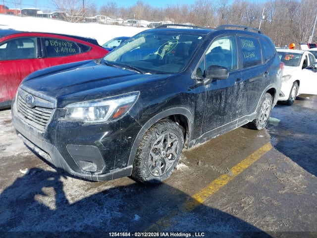JF2SKEGC6KH423056 Subaru Forester Premium