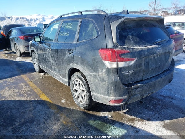 JF2SKEGC6KH423056 Subaru Forester Premium