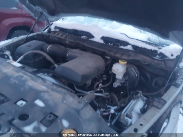 3C6RR7LG4NG241956 RAM 1500 Classic Slt
