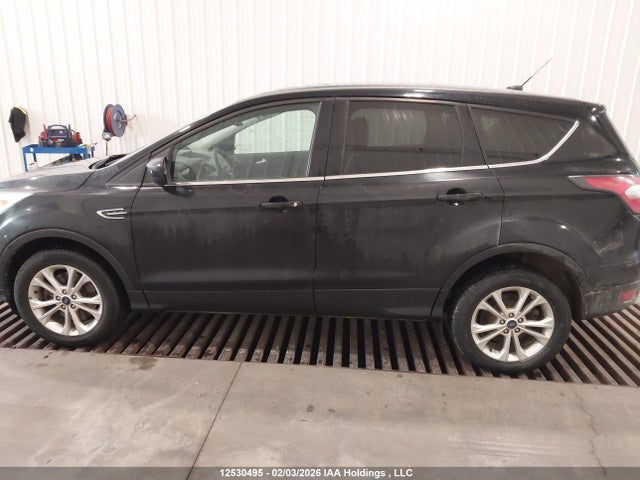 1FMCU9GD9HUB10897 Ford ESCAPE SE