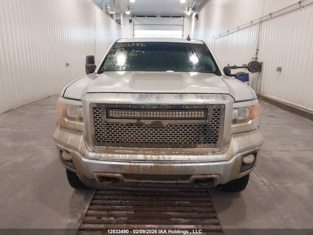 3GTU2UEC7FG310690 GMC Sierra 1500 Sle
