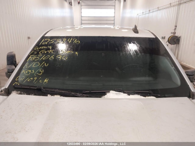 3GTU2UEC7FG310690 GMC Sierra 1500 Sle
