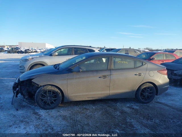 KMHD84LF9KU800353 Hyundai Elantra Preferred