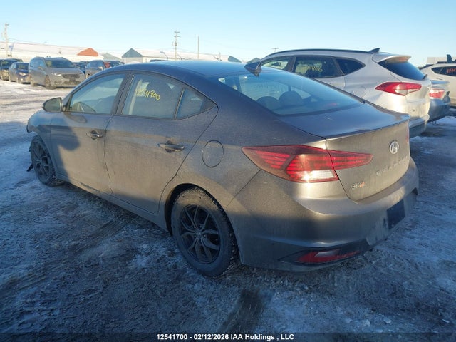 KMHD84LF9KU800353 Hyundai Elantra Preferred