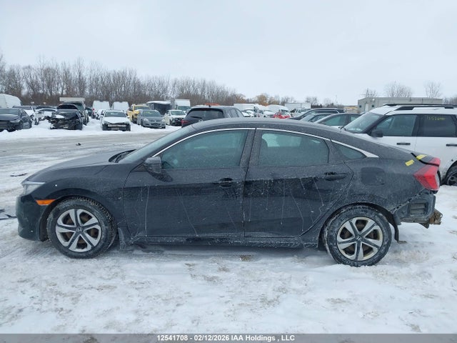12541708 :رقم المزاد ، 2HGFC2F58HH026712 vin ، 2017 Honda Civic Lx مزاد بيع