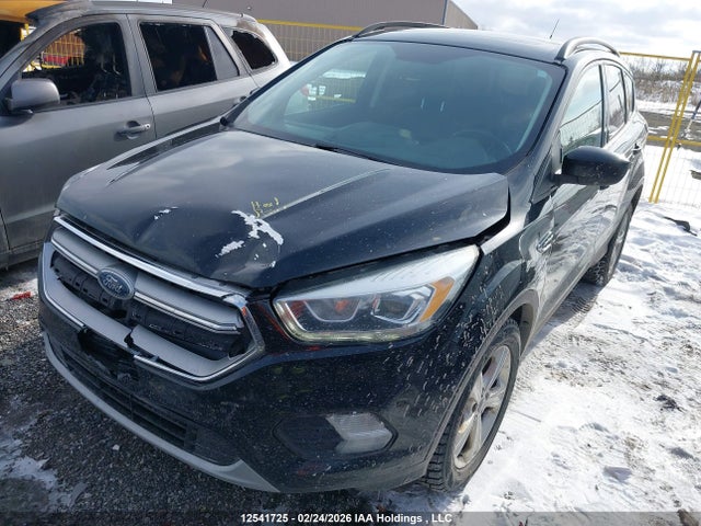 1FMCU0GD3HUE41566 Ford ESCAPE SE