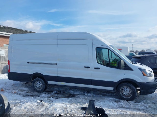 1FTBR3U84NKA25365 Ford Transit T-250