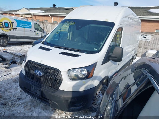 1FTBR3U84NKA25365 Ford Transit T-250