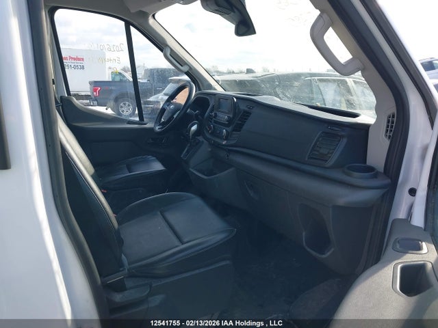 1FTBR3U84NKA25365 Ford Transit T-250