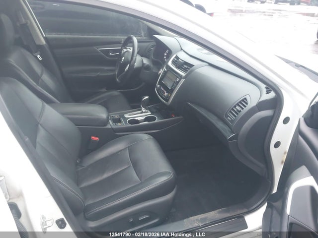 1N4AL3AP5JC258609 Nissan Altima 2.5 S/2.5 Sl Tech/2.5 Sv