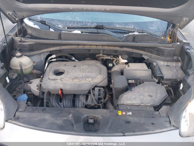 KNDPMCAC2H7223821 KIA Sportage Lx