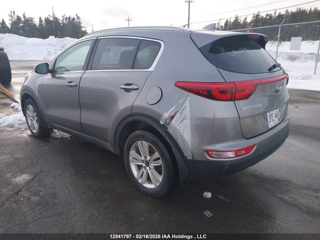 KNDPMCAC2H7223821 KIA Sportage Lx