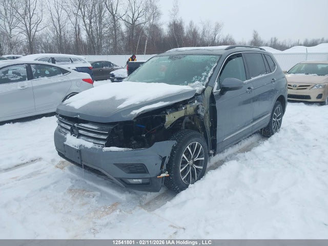Volkswagen Tiguan 2019 3VV2B7AX0KM068503 Image 2