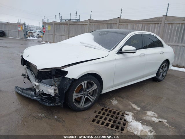 WDDZF4KB0KA587251 Mercedes-Benz E 300 4matic