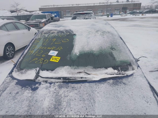 KMHCT5AE1HU311920 Hyundai ACCENT SE