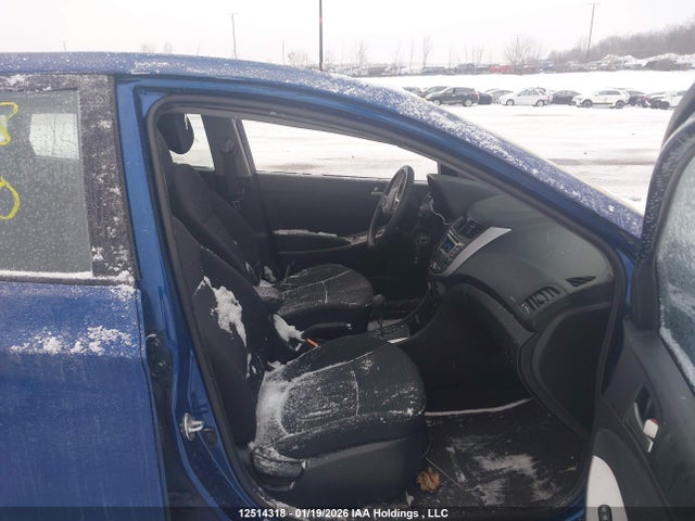 KMHCT5AE1HU311920 Hyundai ACCENT SE