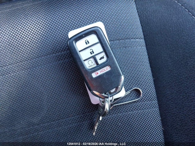2HKRW2H24KH117660 Honda CR-V LX