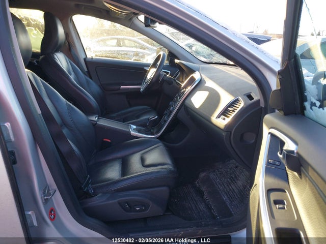 YV4902DZ0E2538427 Volvo Xc60 T6/t6 Platinum/t6 Premier Plus/t6 R-design/t6 R-design Platinum/t6 R-design Premier Plus