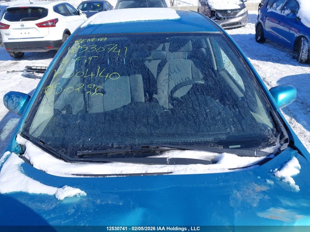 LUCGE8H51E3004140 Honda FIT LX