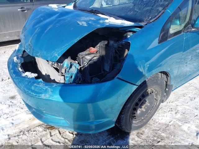 LUCGE8H51E3004140 Honda FIT LX