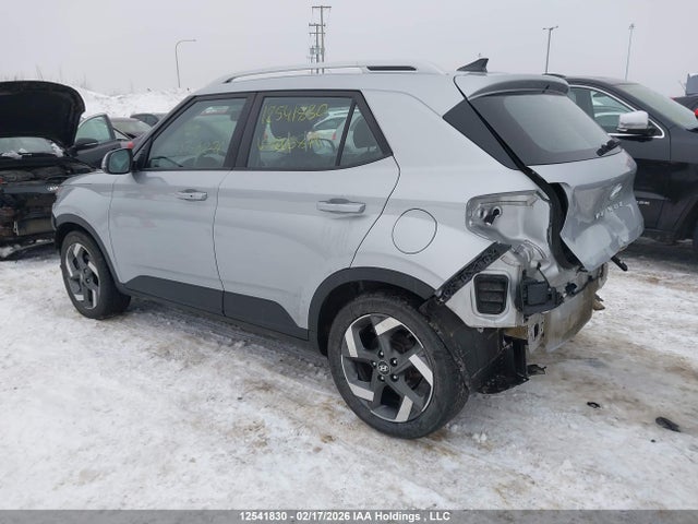 Продажа на аукционе авто 2022 Hyundai Venue Ultimate With Black Interior, vin: KMHRC8A35NU206870, номер лота: 12541830