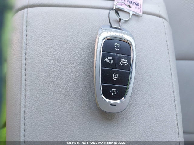 KM8JCCA15NU023449 Hyundai Tucson Luxury/ultimate