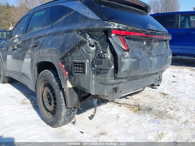 KM8JCCA15NU023449 Hyundai Tucson Luxury/ultimate