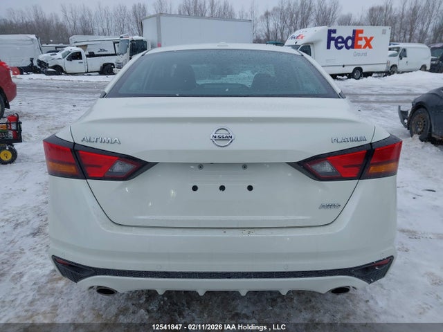 1N4BL4FW6MN304161 Nissan Altima 2.5 Platinum