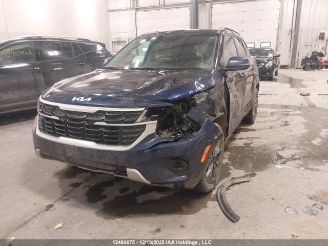 KNDEP2AA5R7590849 KIA Seltos Lx