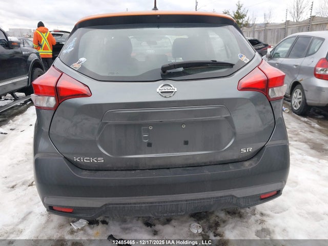 3N1CP5CU4JL497310 Nissan Kicks S/sr/sv