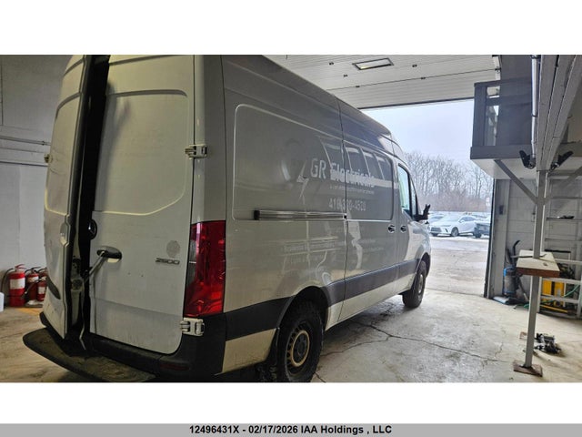 2019 Mercedes-benz Sprinter 2500 High Roof V6/standard Roof V6 მანქანა იყიდება აუქციონზე, vin: WD3BF0CD3KP050966, აუქციონის ნომერი: 12496431