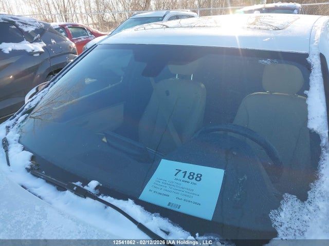 12541862 :رقم المزاد ، WBA8D9C53JA615928 vin ، 2018 Bmw 330i Xdrive مزاد بيع