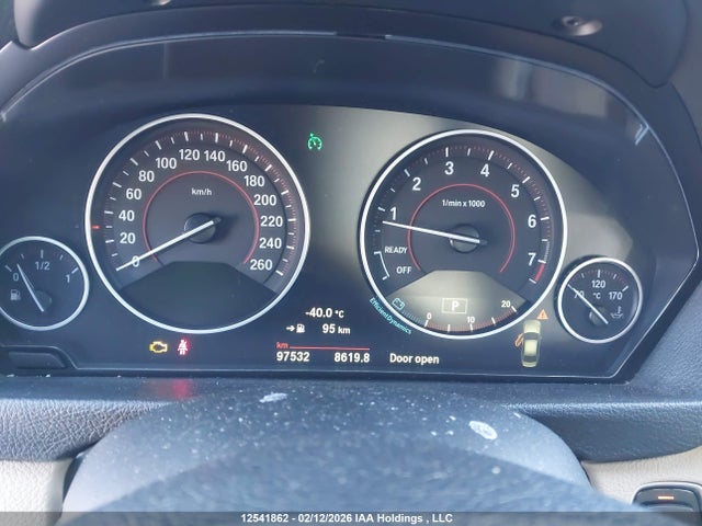 12541862 :رقم المزاد ، WBA8D9C53JA615928 vin ، 2018 Bmw 330i Xdrive مزاد بيع