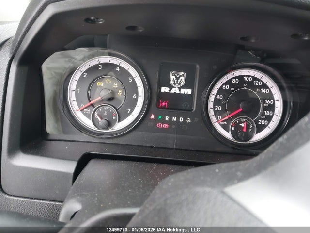 1C6RR7LG5NS241358 RAM 1500 Classic Slt