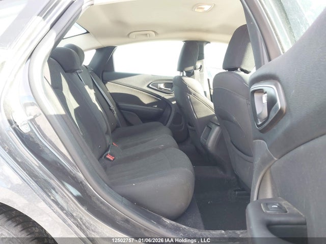 Aukcja sprzedaży 2016 Chrysler 200 Lx, vin: 1C3CCCFB5GN183427, numer aukcji: 12502757