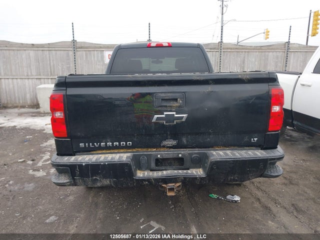 1GCVKREC6JZ216648 Chevrolet Silverado 1500 2lt