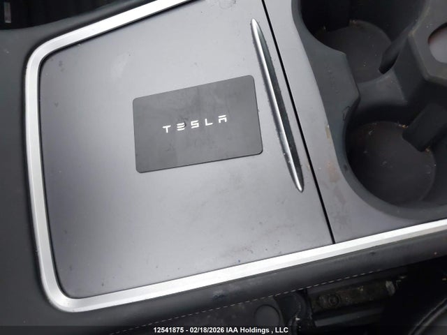 7SAYGAEE5PF586346 Tesla Model Y