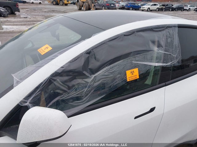 7SAYGAEE5PF586346 Tesla Model Y