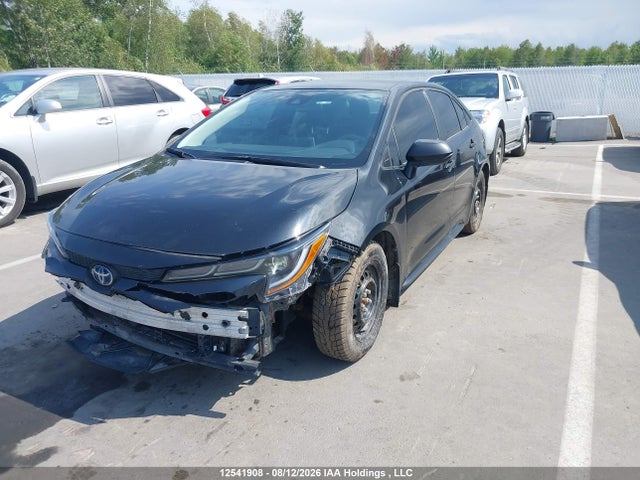 Toyota Corolla 2022 JTDBAMDE3NJ036043 Image 2