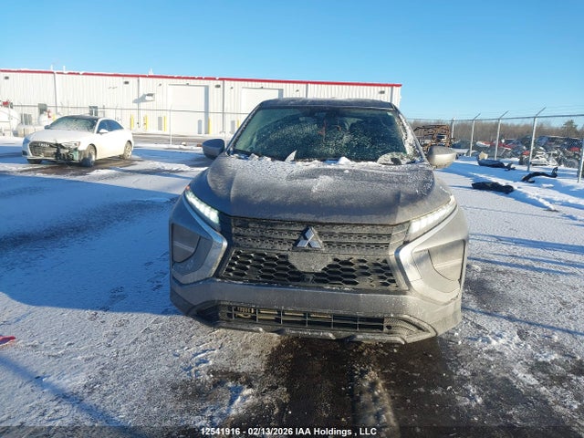 JA4ATUAA0RZ632445 Mitsubishi Eclipse Cross Es