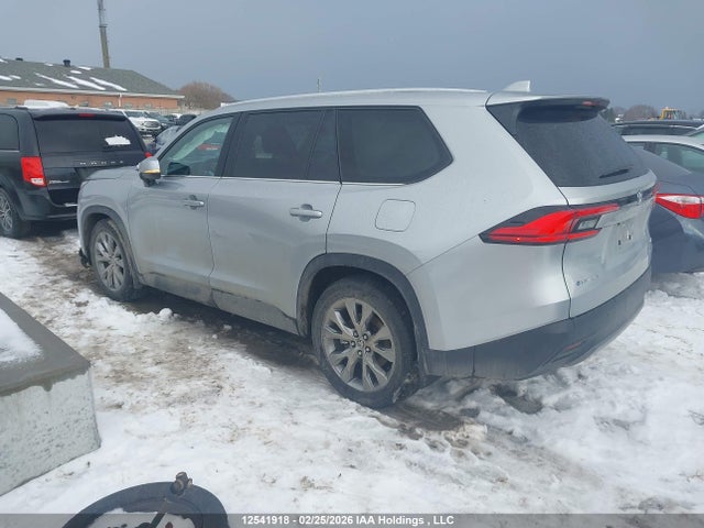 2024 Toyota Grand Highlander Hybrid Limited მანქანა იყიდება აუქციონზე, vin: 5TDACAB56RS000296, აუქციონის ნომერი: 12541918