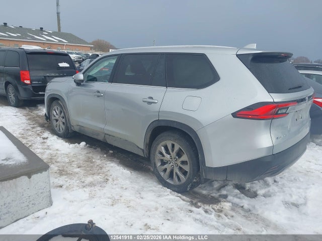2024 Toyota Grand Highlander Hybrid Limited მანქანა იყიდება აუქციონზე, vin: 5TDACAB56RS000296, აუქციონის ნომერი: 12541918