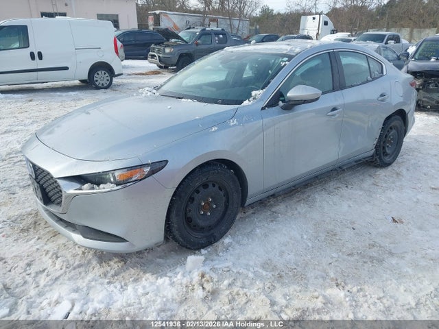 JM1BPACL8N1506385 Mazda Mazda3 Gs