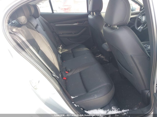 JM1BPACL8N1506385 Mazda Mazda3 Gs