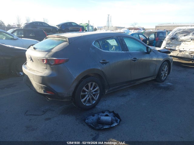 JM1BPALM3L1149008 Mazda MAZDA3