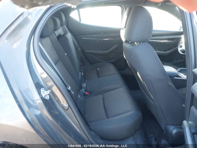 JM1BPALM3L1149008 Mazda MAZDA3