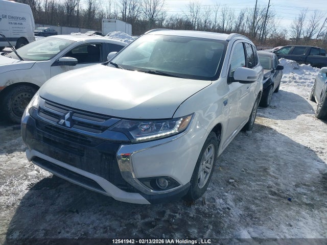 JA4J24A59JZ613161 Mitsubishi Outlander Se/gt
