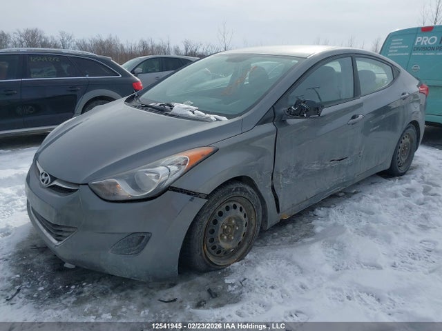 12541945 :رقم المزاد ، 5NPDH4AE0DH279602 vin ، 2013 Hyundai Elantra مزاد بيع